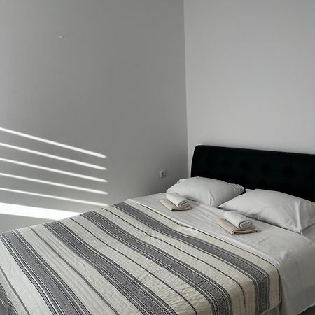 Apartma Smit Vir Exterior foto